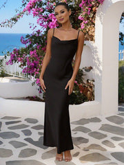 Inrosy robe demoiselle d'honneur satin moulante dos nu à fines brides sans manches élégant femme de soirée