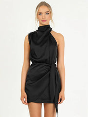 Inrosy robe courte irrégulière ceinture col roulé licou sans manches femme élégant cérémonie invité mariage de cocktail