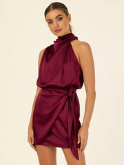 Inrosy robe courte irrégulière ceinture col roulé licou sans manches femme élégant cérémonie invité mariage de cocktail