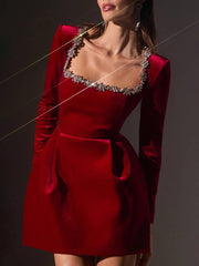 Inrosy robe courte trapèze en velours col carré manches longues poches femme doux élégant de cocktail anniversaire