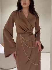 Inrosy robe longue moulante satin v-cou manches trompette manches longues plissée femme classique élégant bal de promo café