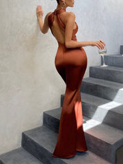 Inrosy robe longue en satin moulante cross licou découpes sirene dos nu sans manches femme de soirée bal de promo