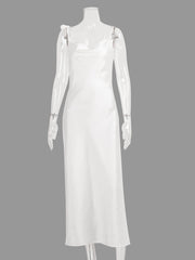 Inrosy robe longue en satin moulante fendu le côté chaine dos nu à fines brides sans manches femme de soirée invité mariage