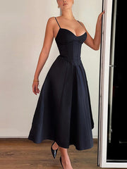 Inrosy robe longue v-cou à fines brides dos nu sans manches femme élégant audrey hepburn de soirée cocktail bal de promo noir