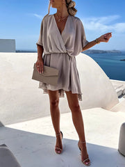 Inrosy robe courte satin à volantée fluide v-cou manches courtes femme mode décontracté de plage
