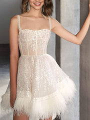 Inrosy robe patineuse plume brillante paillette à fines brides sans manches élégant mode de cocktail