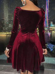 Inrosy robe courte velours v-cou manches longues femme casual élégant mode de cocktail noël