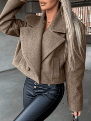 Inrosy court manteau en laine unicolore boutons poches découpe v manches longues femme élégant mode oversized hiver veste