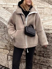 Inrosy veste en tissu peluche polaire poches fermeture éclair col montant femme style boyfriend décontracté manteau