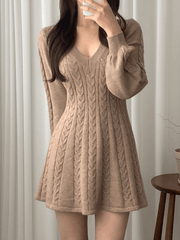 Inrosy pull robe courte en tricot torsadé trapèze v-cou manches bouffantes manches longues femme doux élégant mode