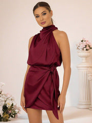 Inrosy robe courte irrégulière col roulé licou ceinture sans manches femme élégant invité mariage de cocktail