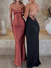 Inrosy robe longue en satin moulante v-cou sirene dos nu à fines brides sans manches femme élégant invité mariage de soirée