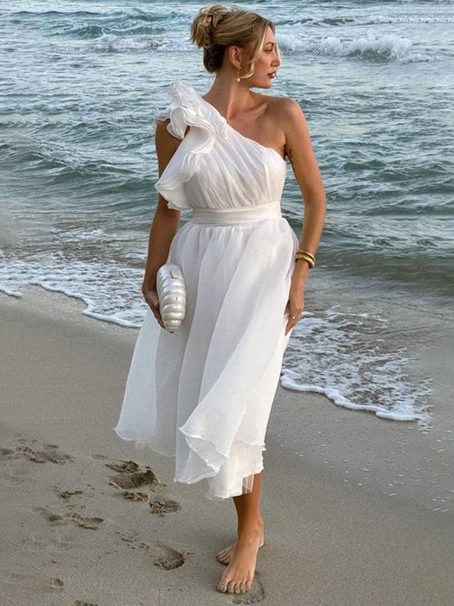 Inrosy robe longue une épaule fluide à volantée dos nu sans manches femme élégant décontracté de plage