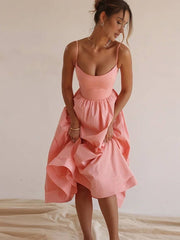 Inrosy mi-longue robe trapèze unicolore fluide bustier dos nu à fines brides sans manches femme élégant mode de fet de cocktail