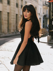 Inrosy robe patineuse moulante épaules fendues licou dos nu noeud papillon sans manches femme élégant bal de promo de soirée