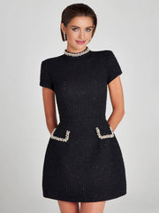Inrosy robe courte tweed col roulé manches courtes poches femme style tailleur élégant de soirée pour mariage de cocktail