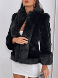 Inrosy court manteau en fausse fourrure unicolore manches longues femme élégant mode hiver veste noir