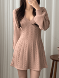 Inrosy pull robe courte en tricot torsadé trapèze v-cou manches bouffantes manches longues femme doux élégant mode