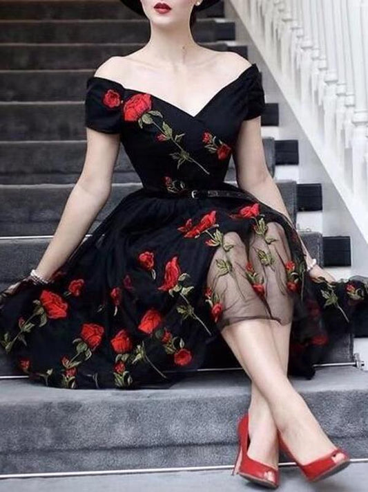 Inrosy mi-longue robe fleurie tulle brodée col bateau doux élégant cocktail